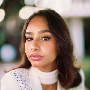 Meet your Posher, Lissamarie